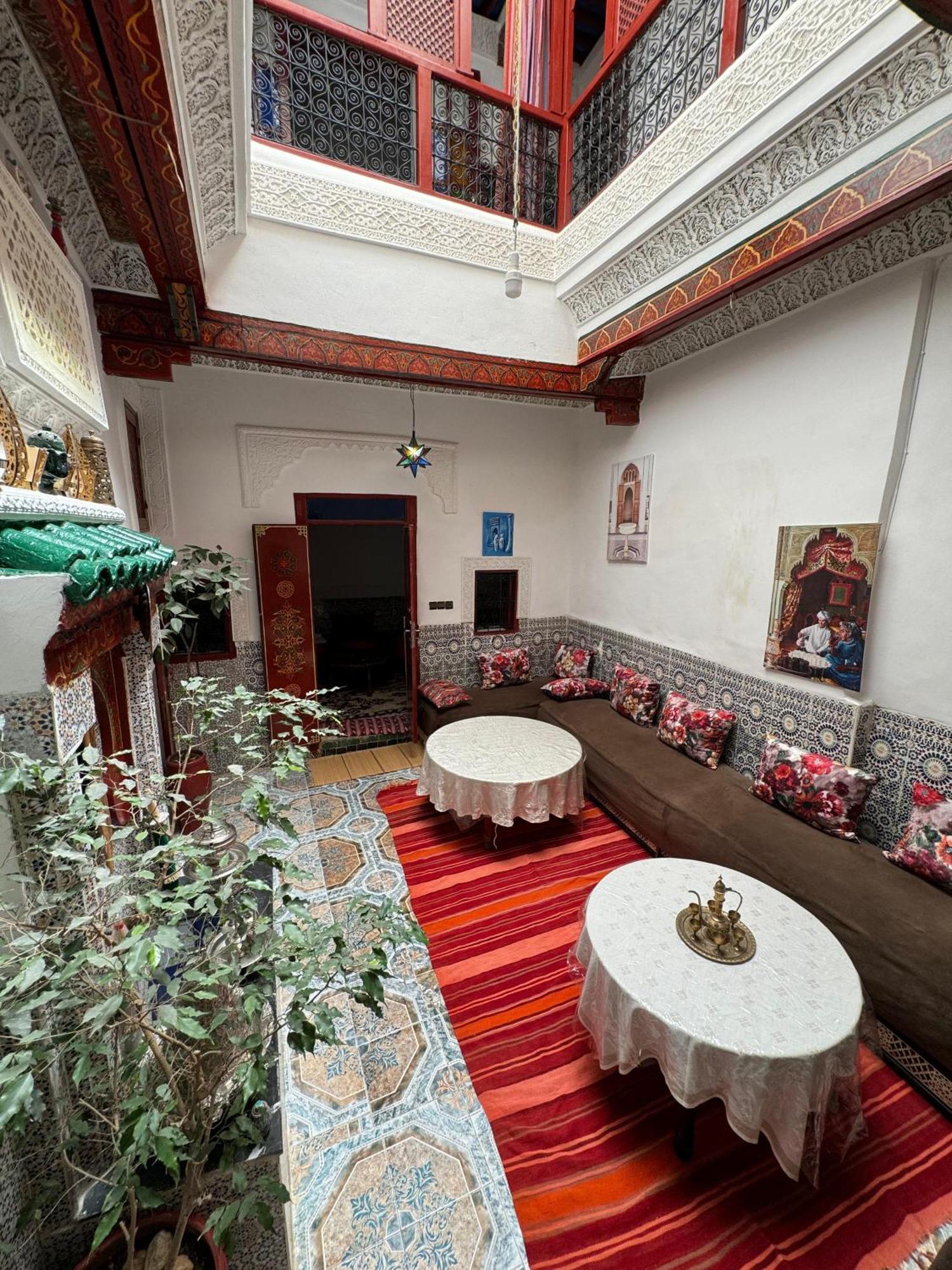 Dar Enouiina Hotel Fez Exterior photo