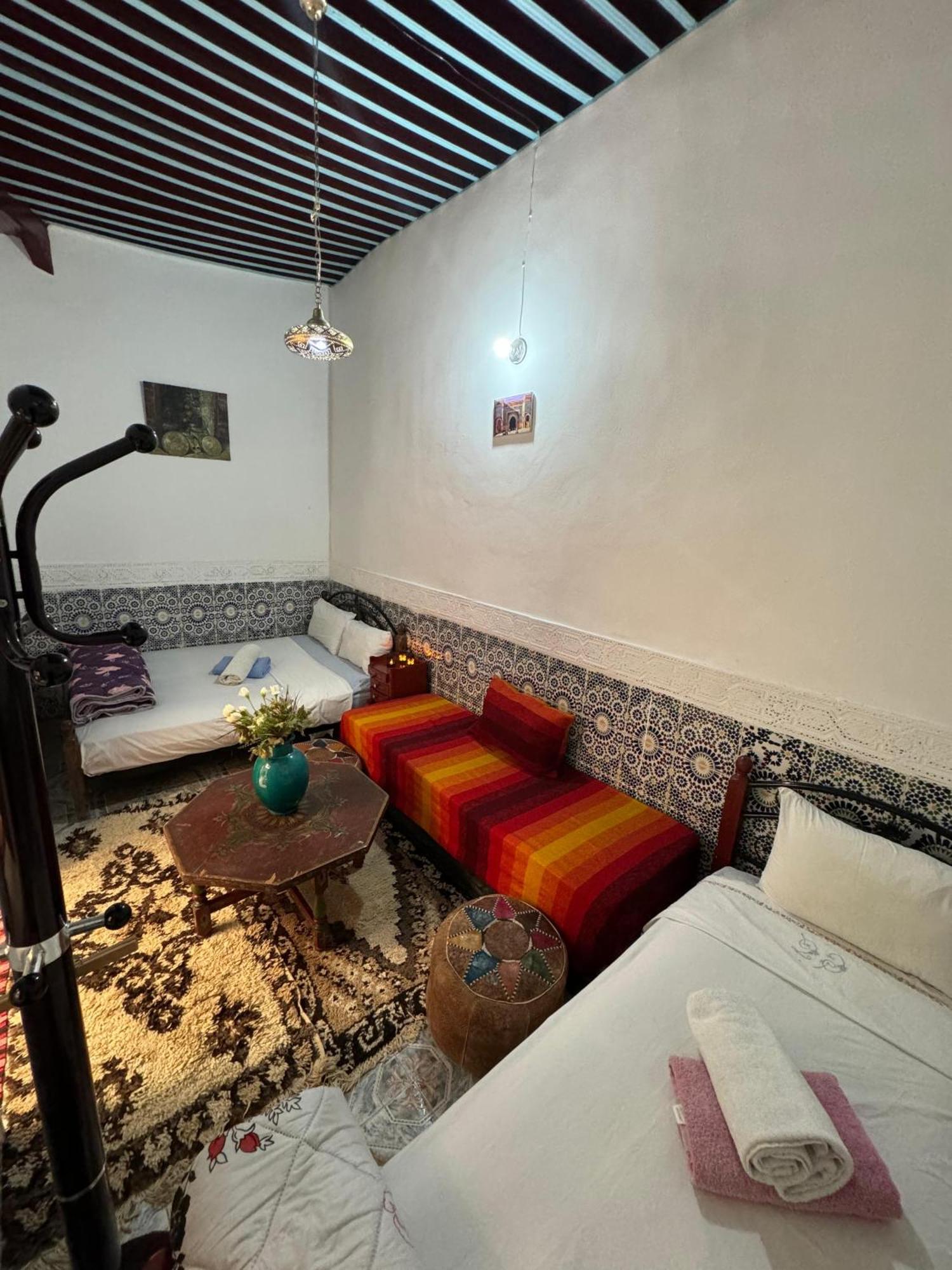 Dar Enouiina Hotel Fez Exterior photo